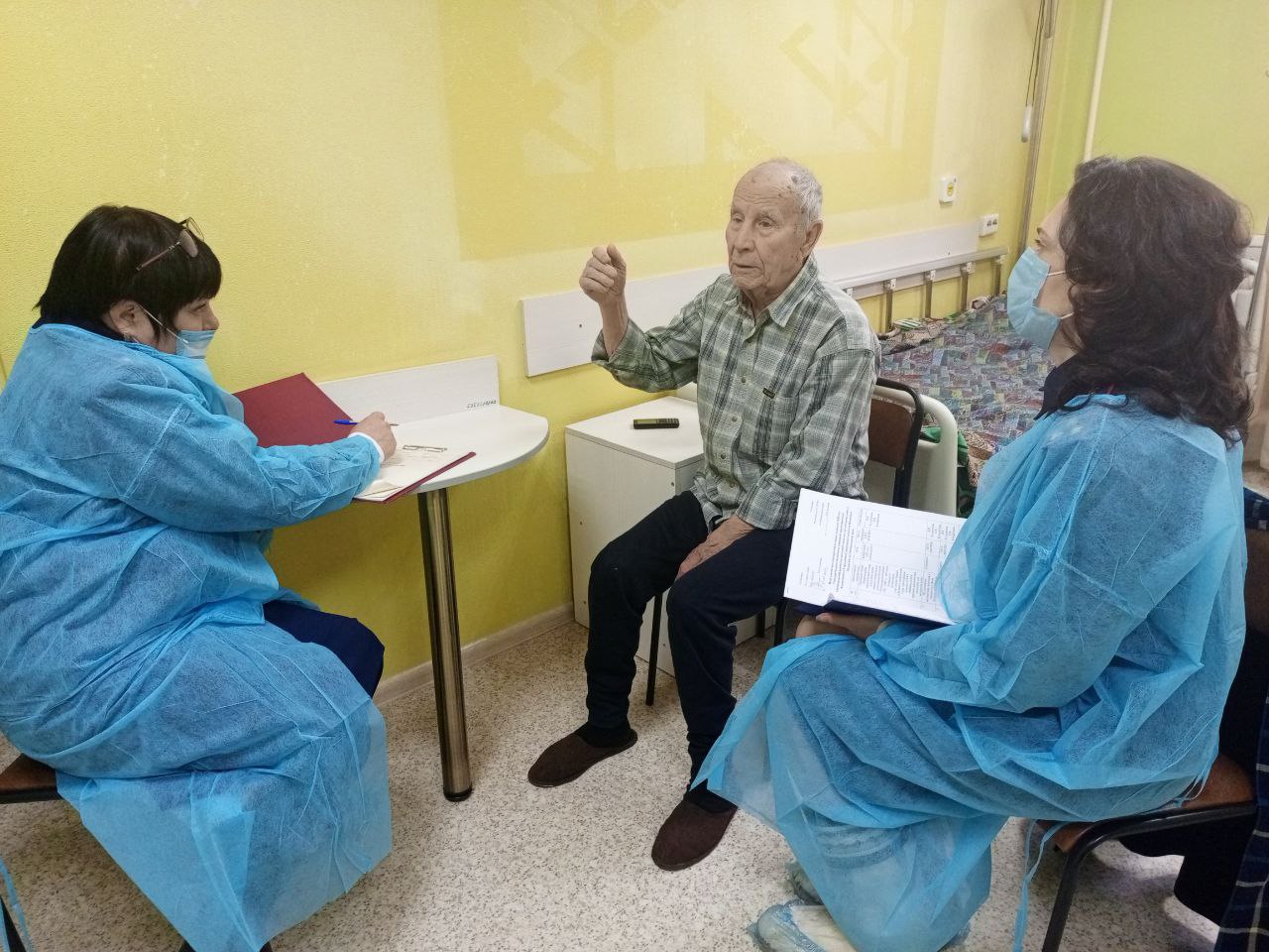 Пациентам Забайкальского госпиталя для ветеранов войн организовали личный приём с сотрудниками следственного управления